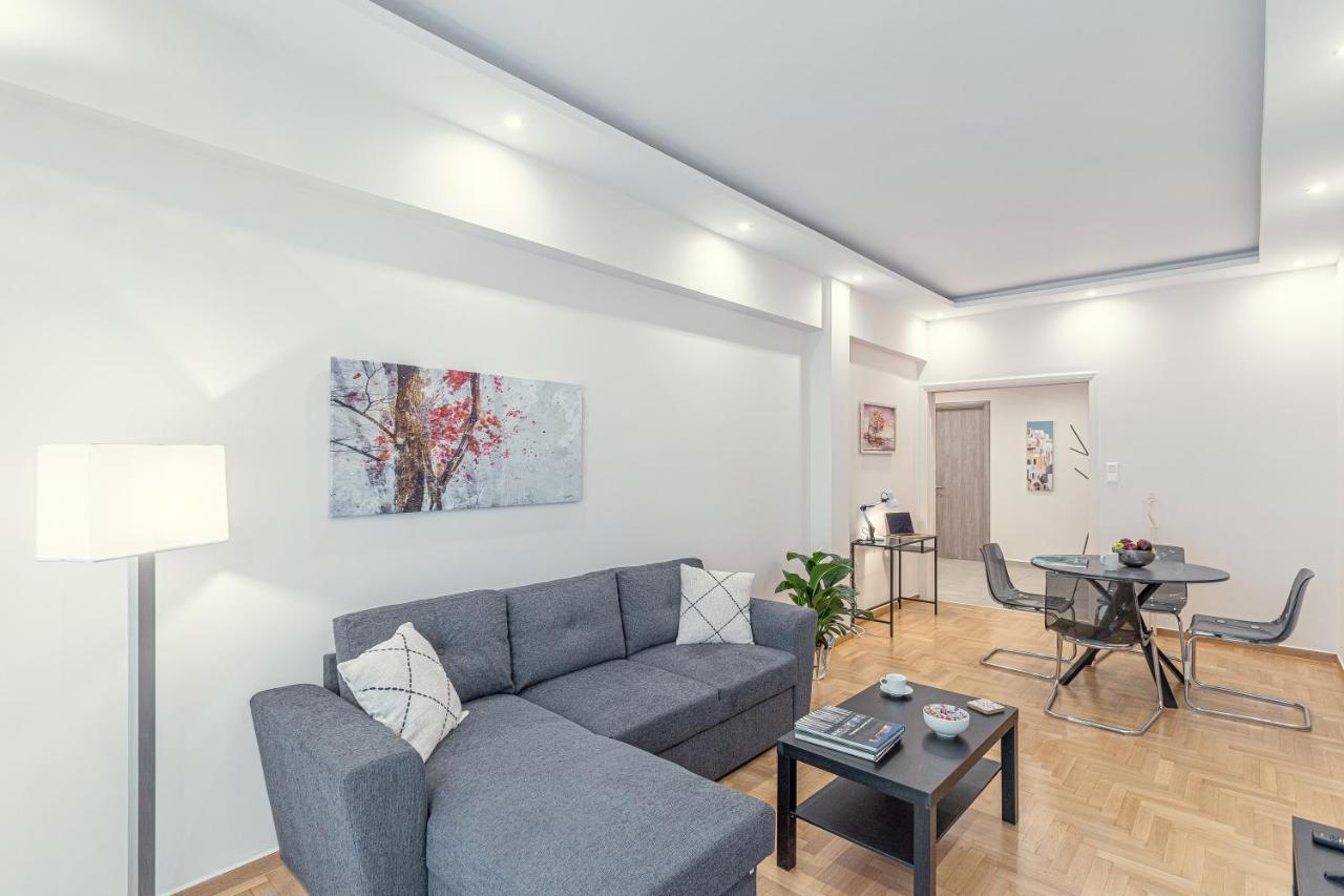 Amazing Apartment Near Metro Station! Athens Exterior photo
