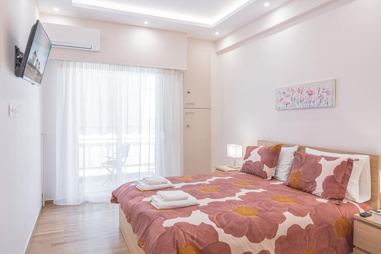 Amazing Apartment Near Metro Station! Athens Exterior photo