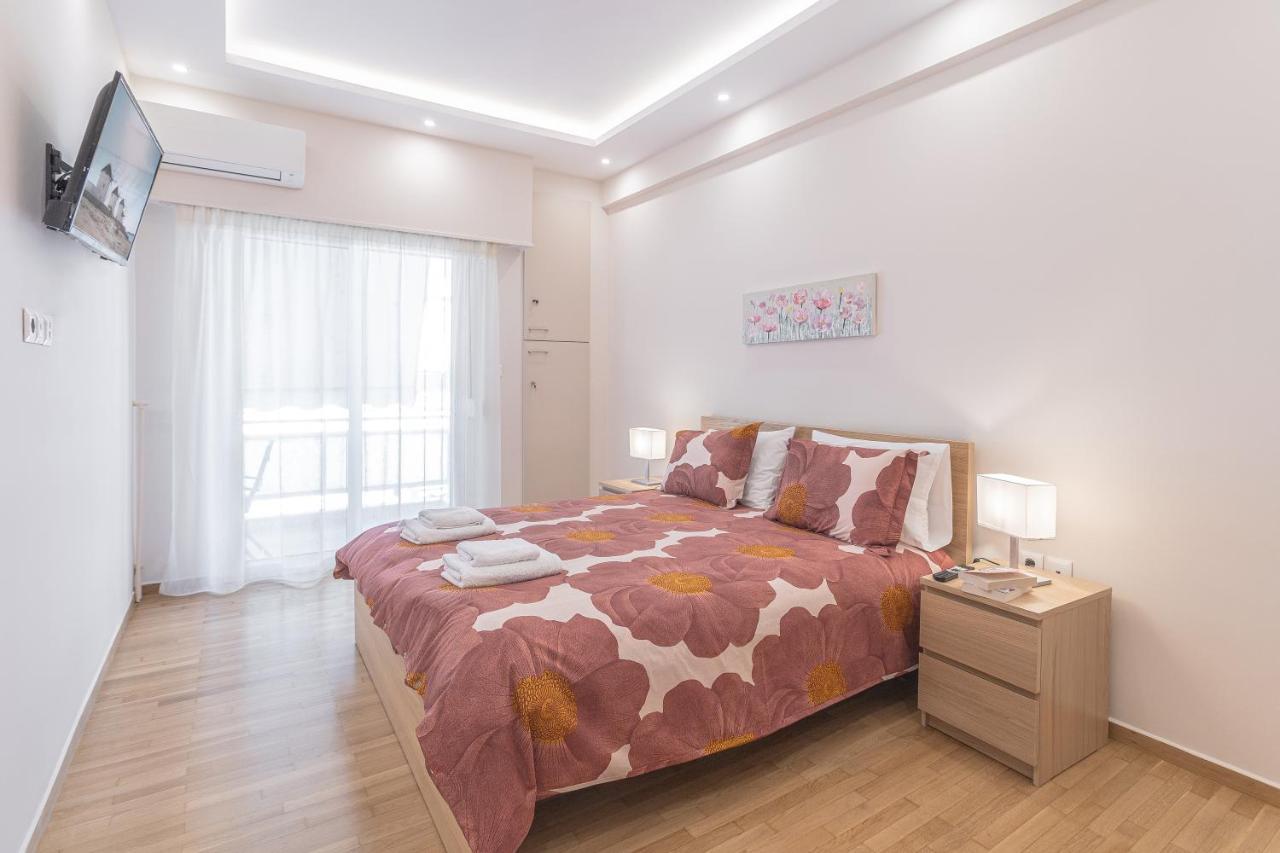 Amazing Apartment Near Metro Station! Athens Exterior photo