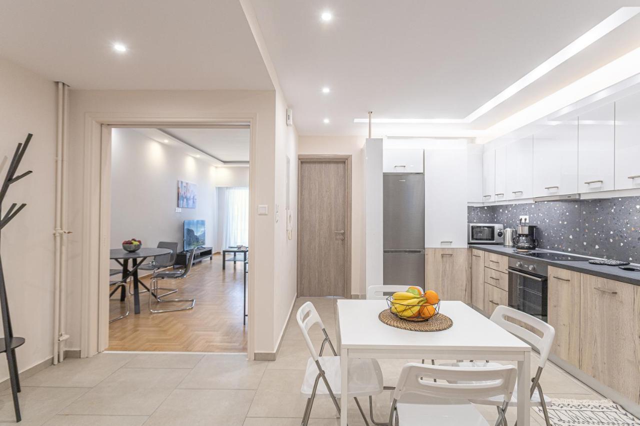 Amazing Apartment Near Metro Station! Athens Exterior photo