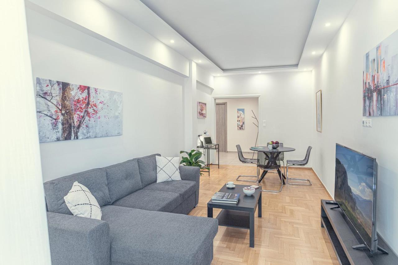 Amazing Apartment Near Metro Station! Athens Exterior photo